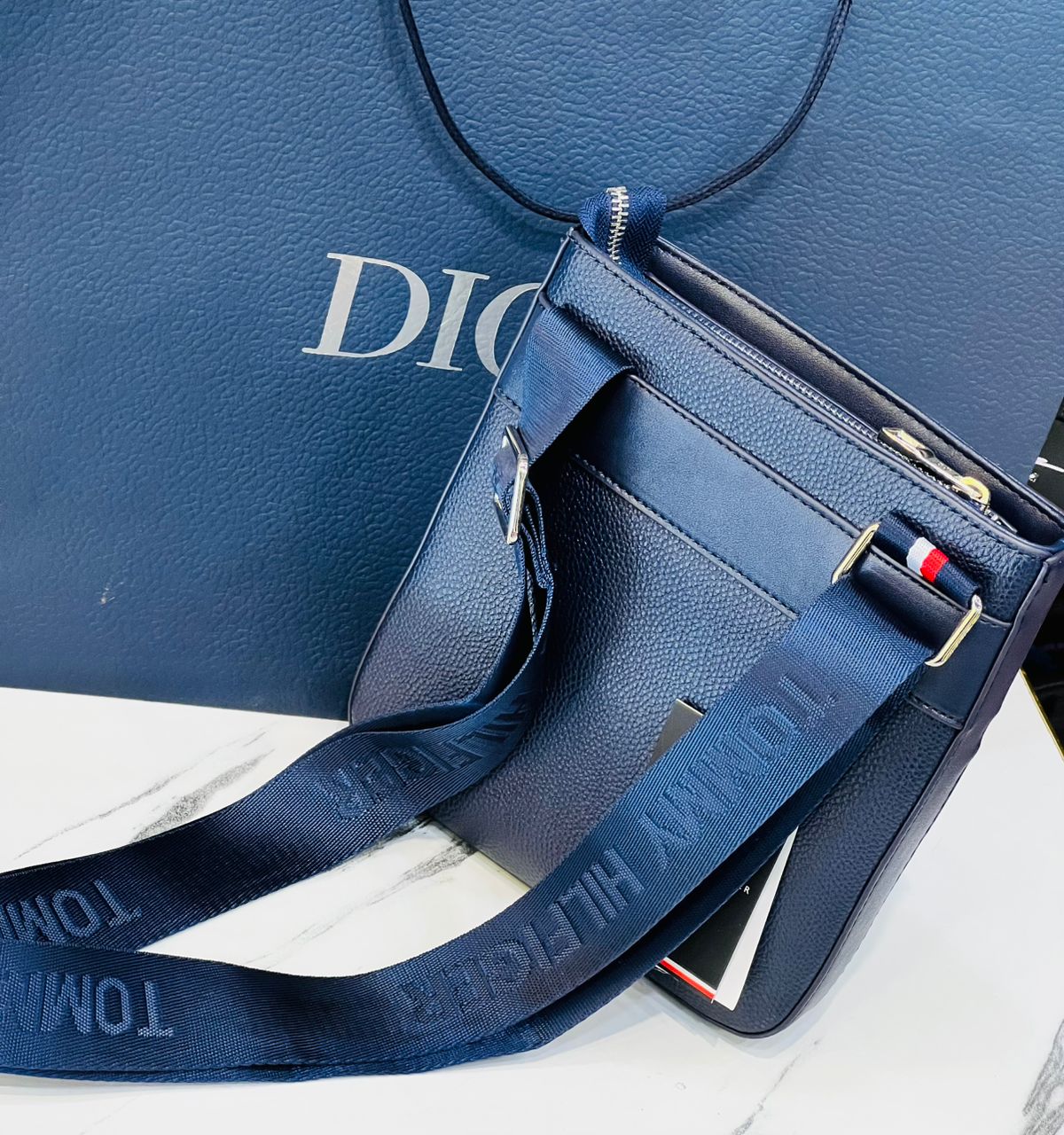 Sacoche Tommy Hilfiger super Qualité