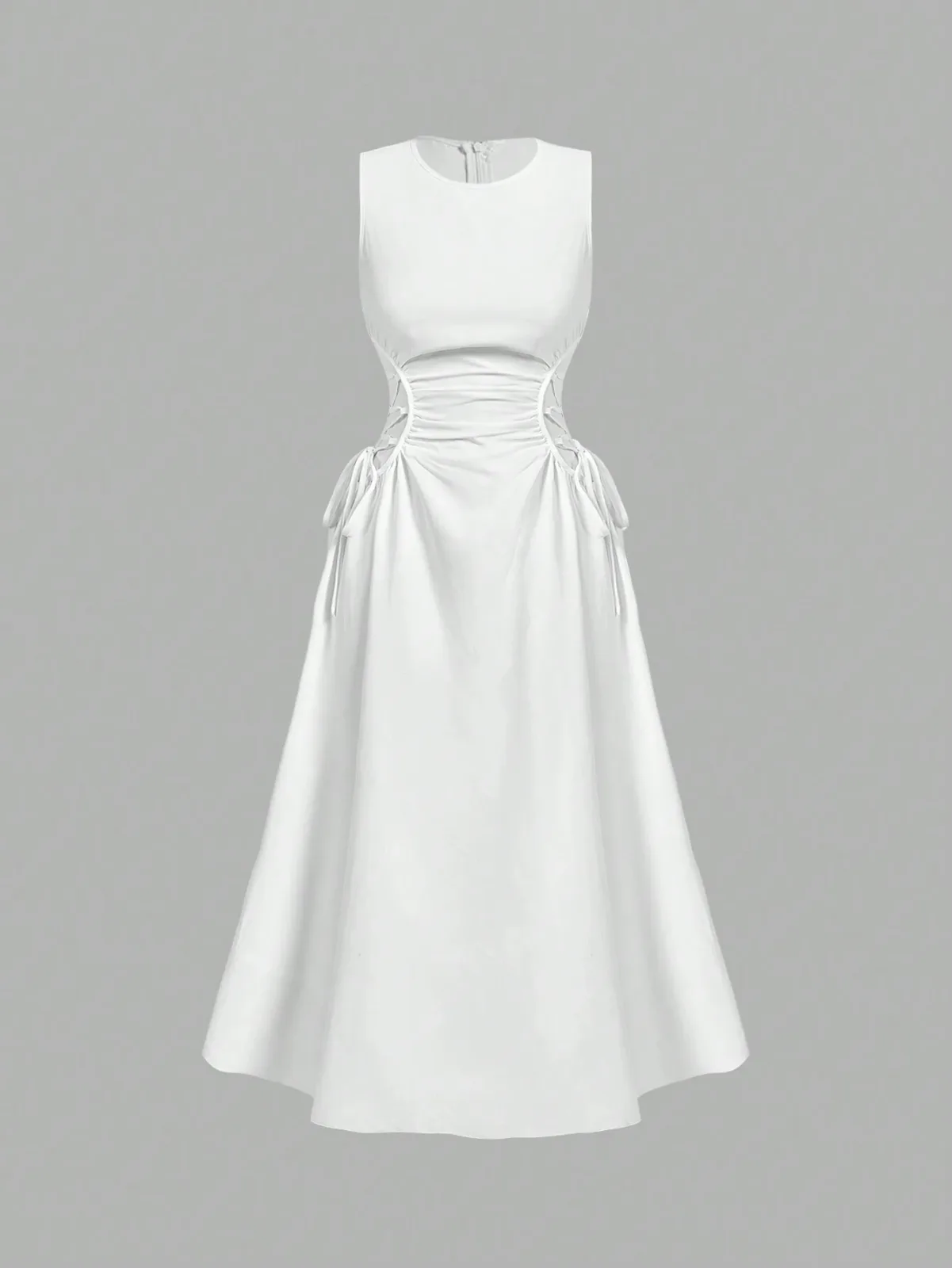 Robe évasée mi-longue à détails plissés et laçage sur les côtés