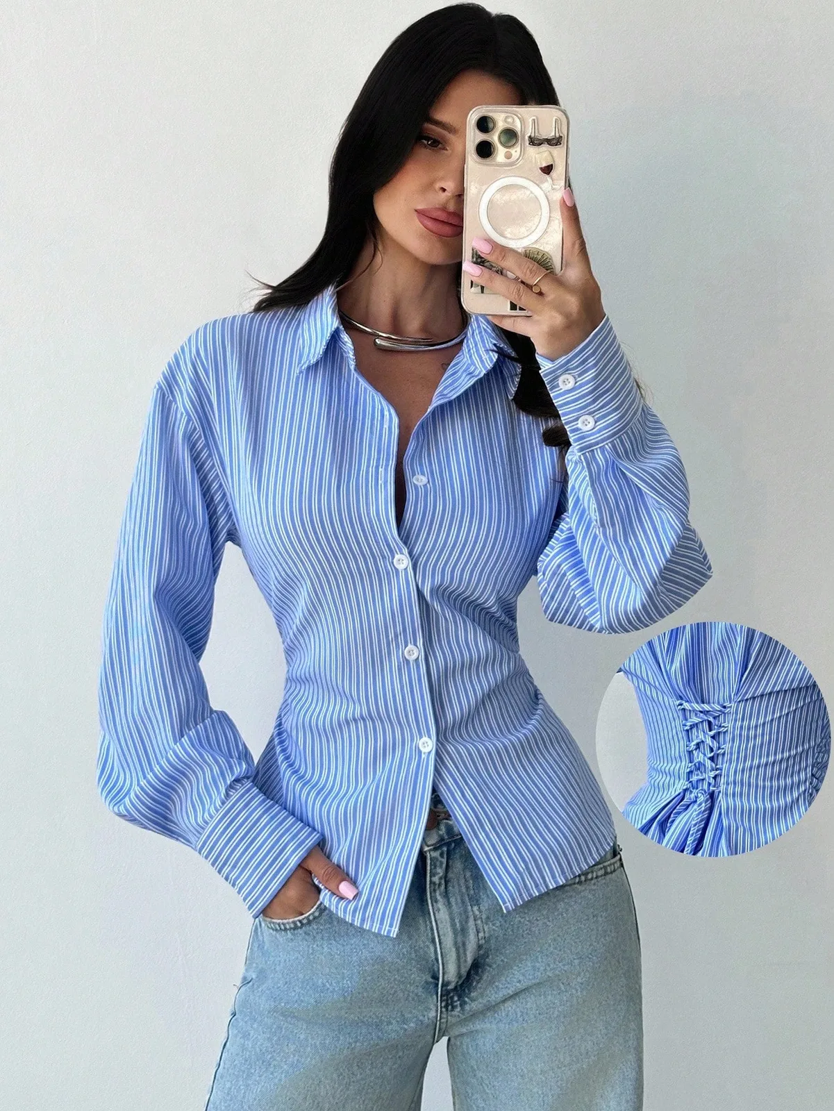 chemise rayée cintree avec lacage au dos