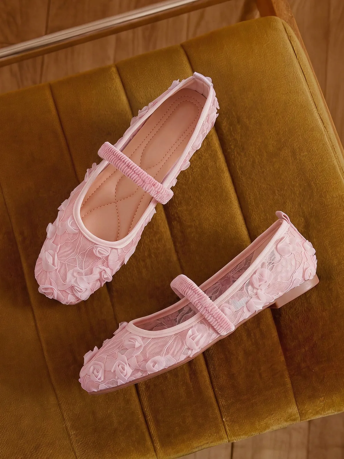 Ballerines Mary Jane en dentelle transparente à fleurs 3D